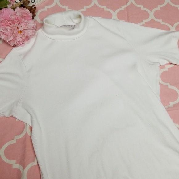 Woman Within Haul - Picture 7 of 7